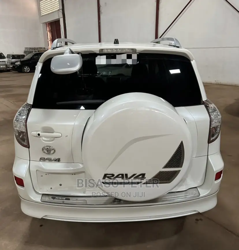 Toyota RAV4 2008 White