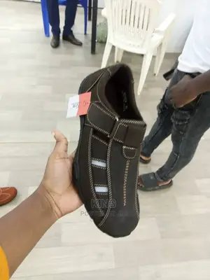 Snazzy Fine Sneakers