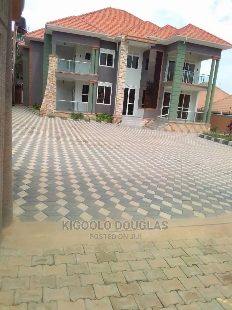 Paver Installation and Compound Designing