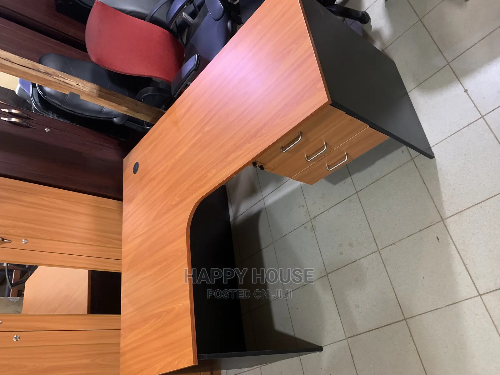Curved Office Table