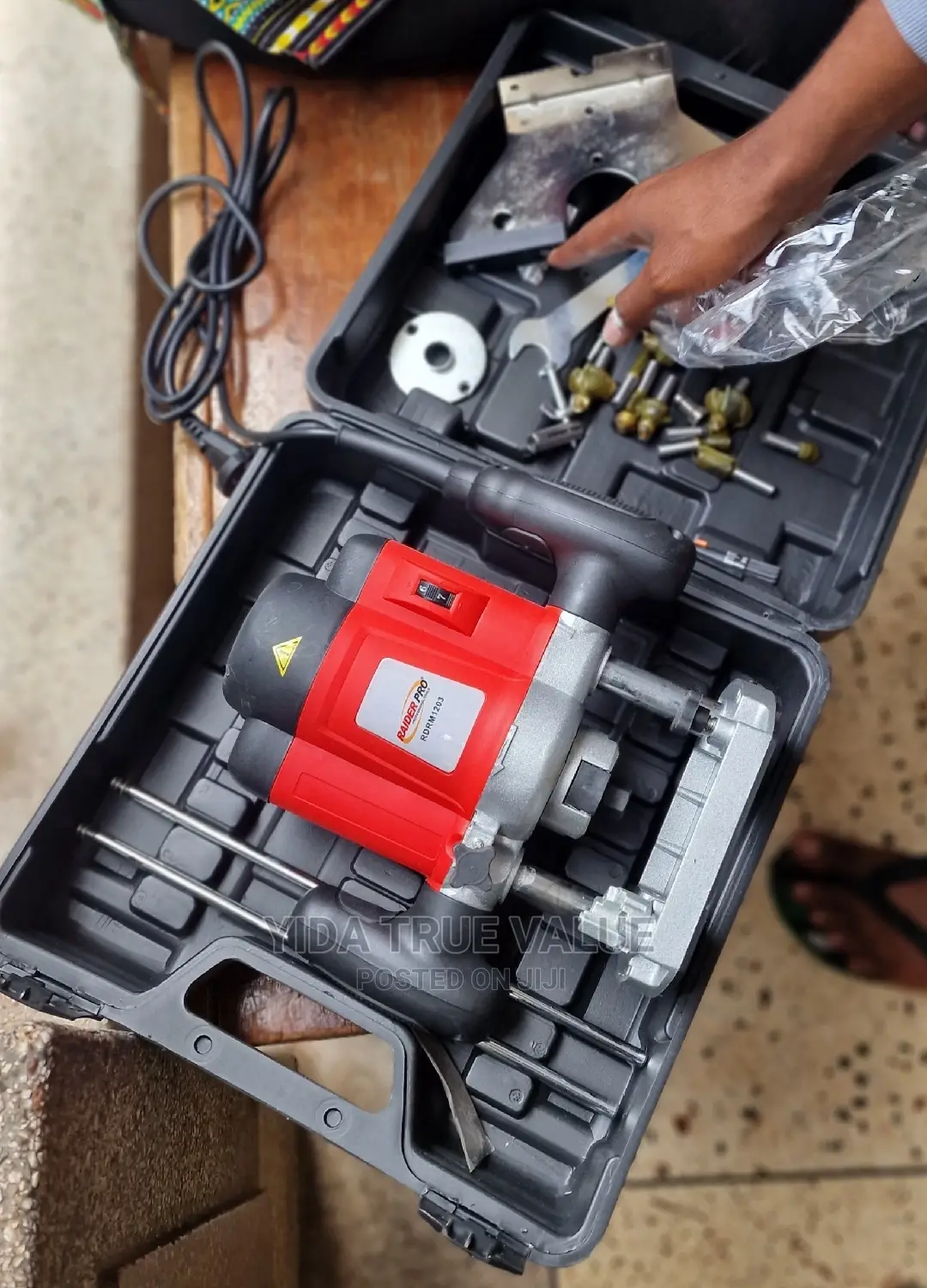 Wood Router With Bits
