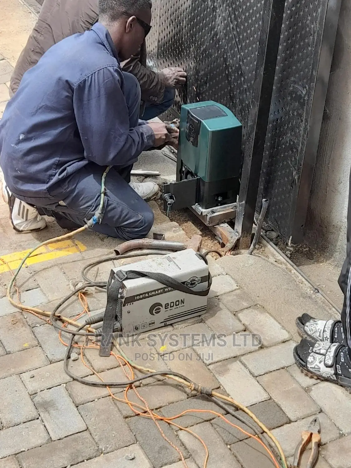 Automatic Sliding Gate System