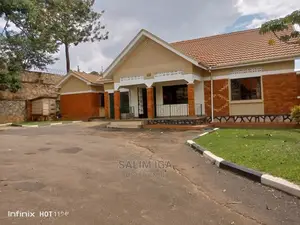 3bdrm Bungalow in Kololo Property, Central Division for Rent