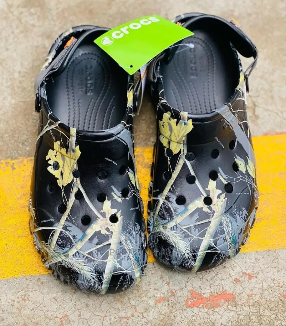 Mod Chic Crocs