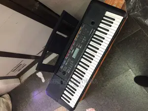 Yamaha PSR-E263