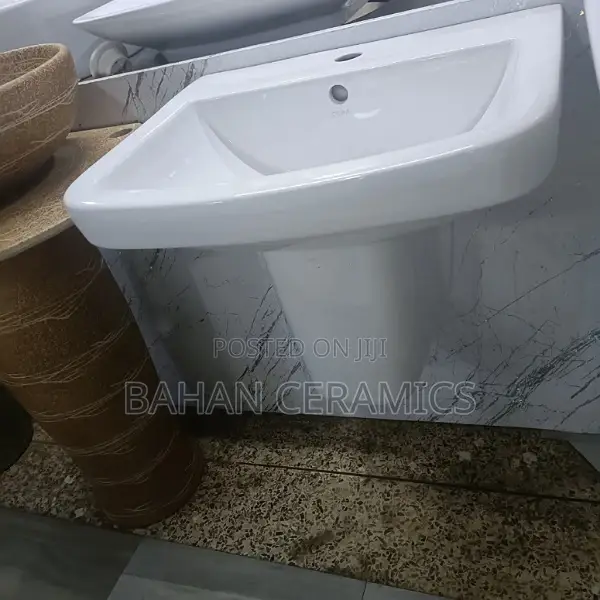 Hand Wash Basins With Pedestal.