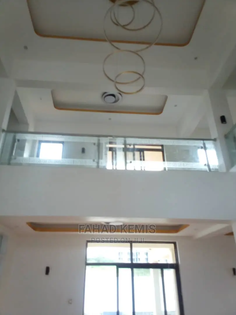 Modern Stainless Glass 10mm