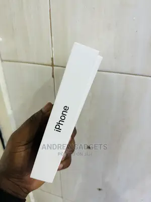 New Apple iPhone SE (2020) 128 GB Black