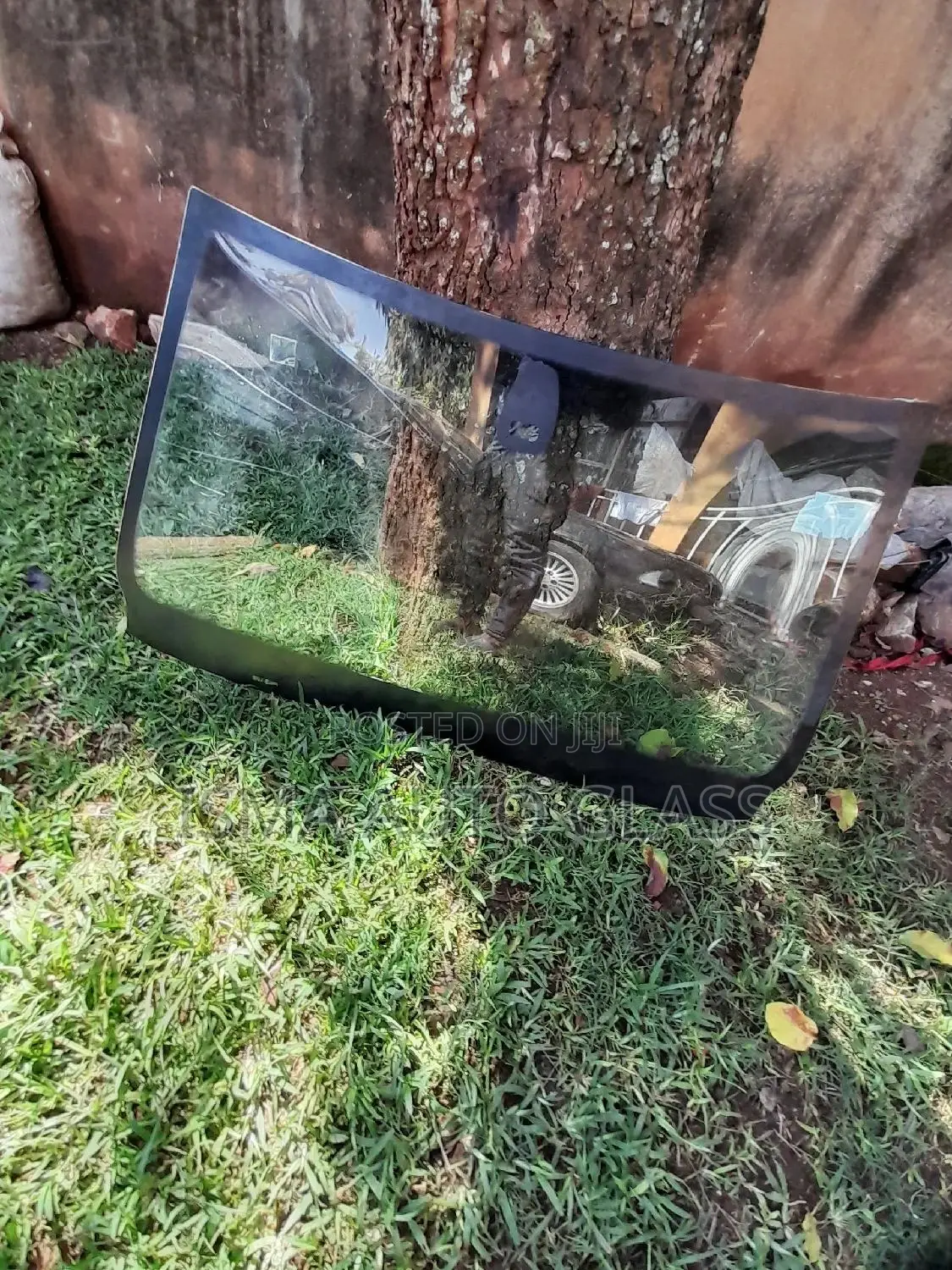 Windscreen Glass. For Cars.