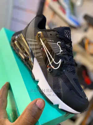 Nike Fly Wire