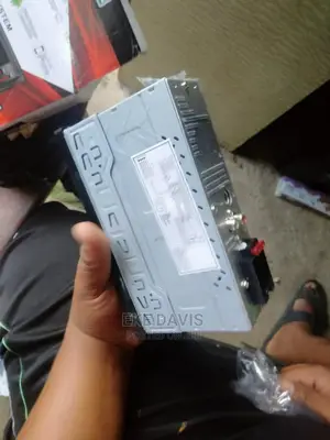 Pioneer,Sony Mp3 Radios Etc