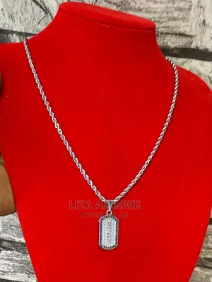 Men’S Simple Necklaces Available