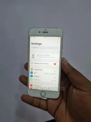 Apple iPhone 6 16 GB Gold