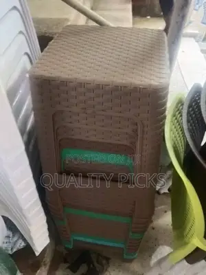 Good Quality Plastic Chair