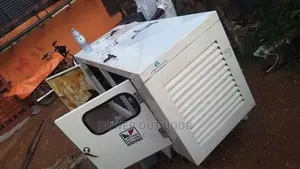20 Kva Lister Petter DIESEL Silent Sound Proof Generator