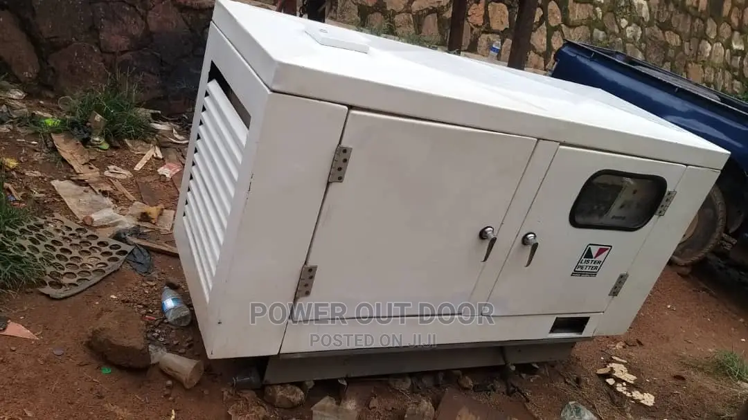 20 Kva Lister Petter DIESEL Silent Sound Proof Generator
