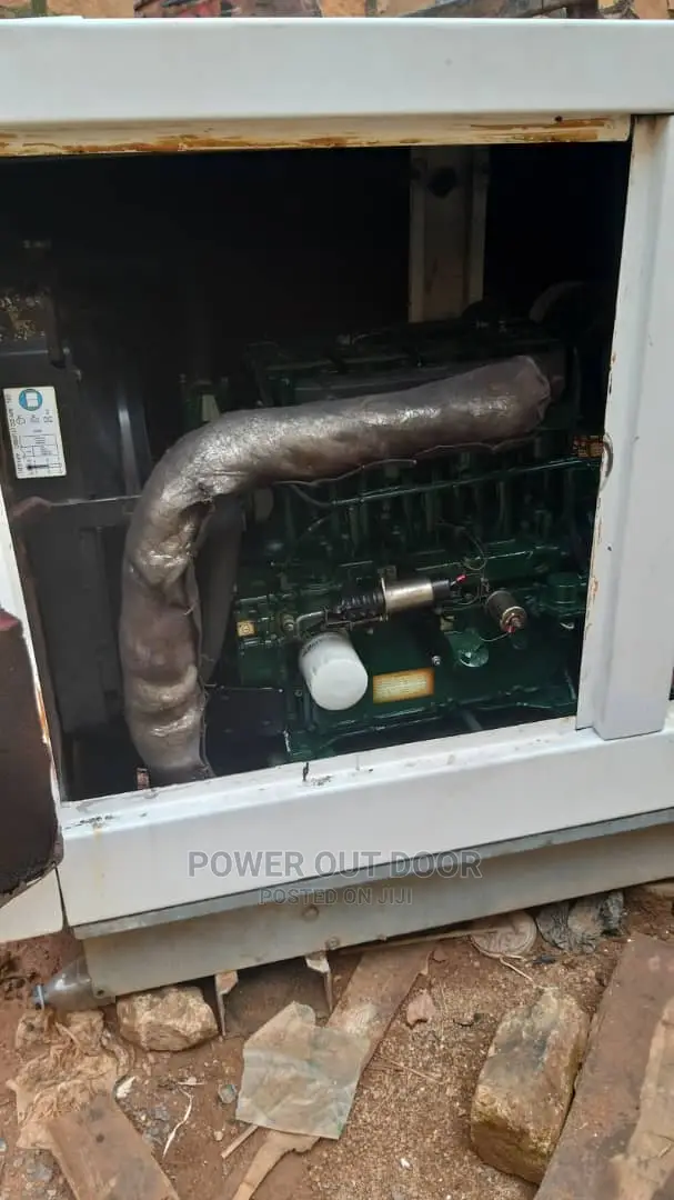 20 Kva Lister Petter DIESEL Silent Sound Proof Generator