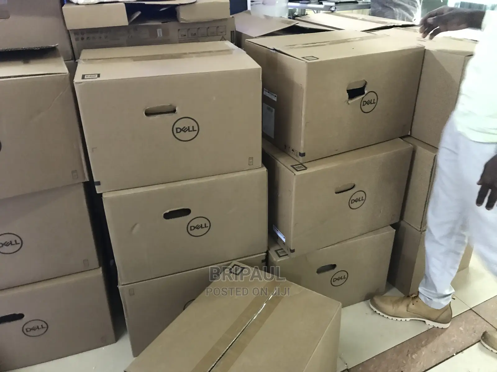 New Desktop Computer Dell Vostro 3900 4GB Intel Core I5 HDD 500GB