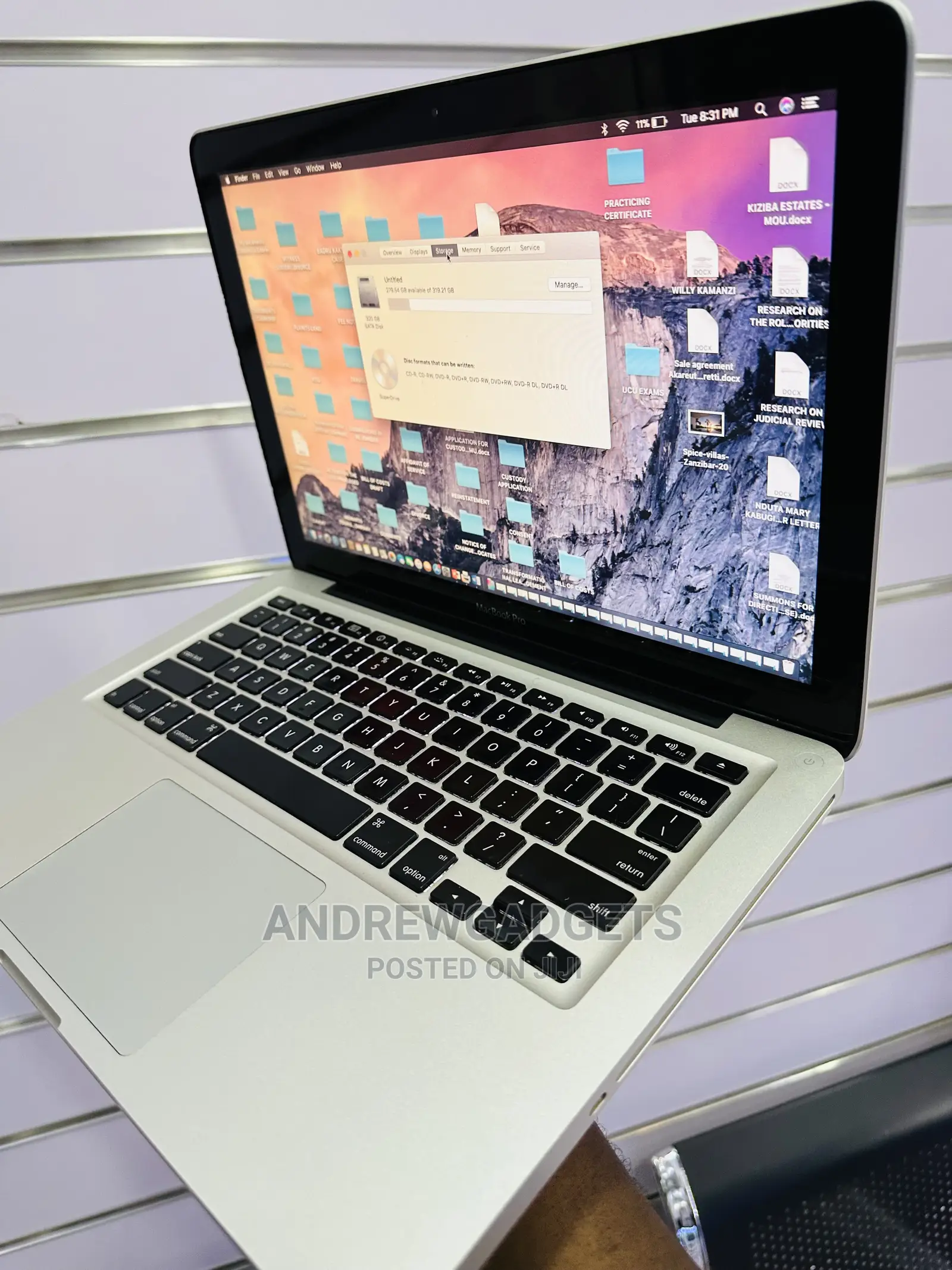 Laptop Apple MacBook 2010 4GB Intel Core 2 Duo HDD+SSD 320GB