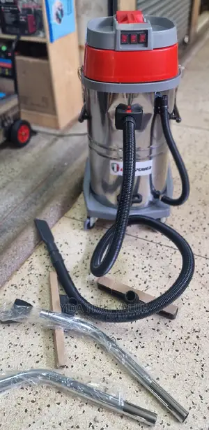 100 Litre Vaccum Cleaner