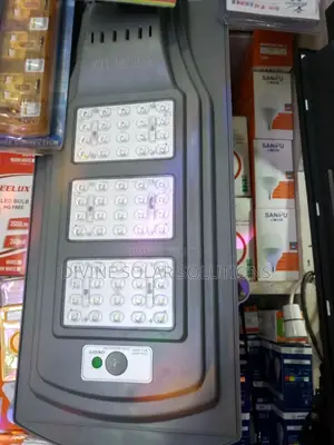 100w Solar Street Light