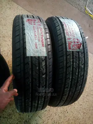 225/65r17 Tyre for Harrier
