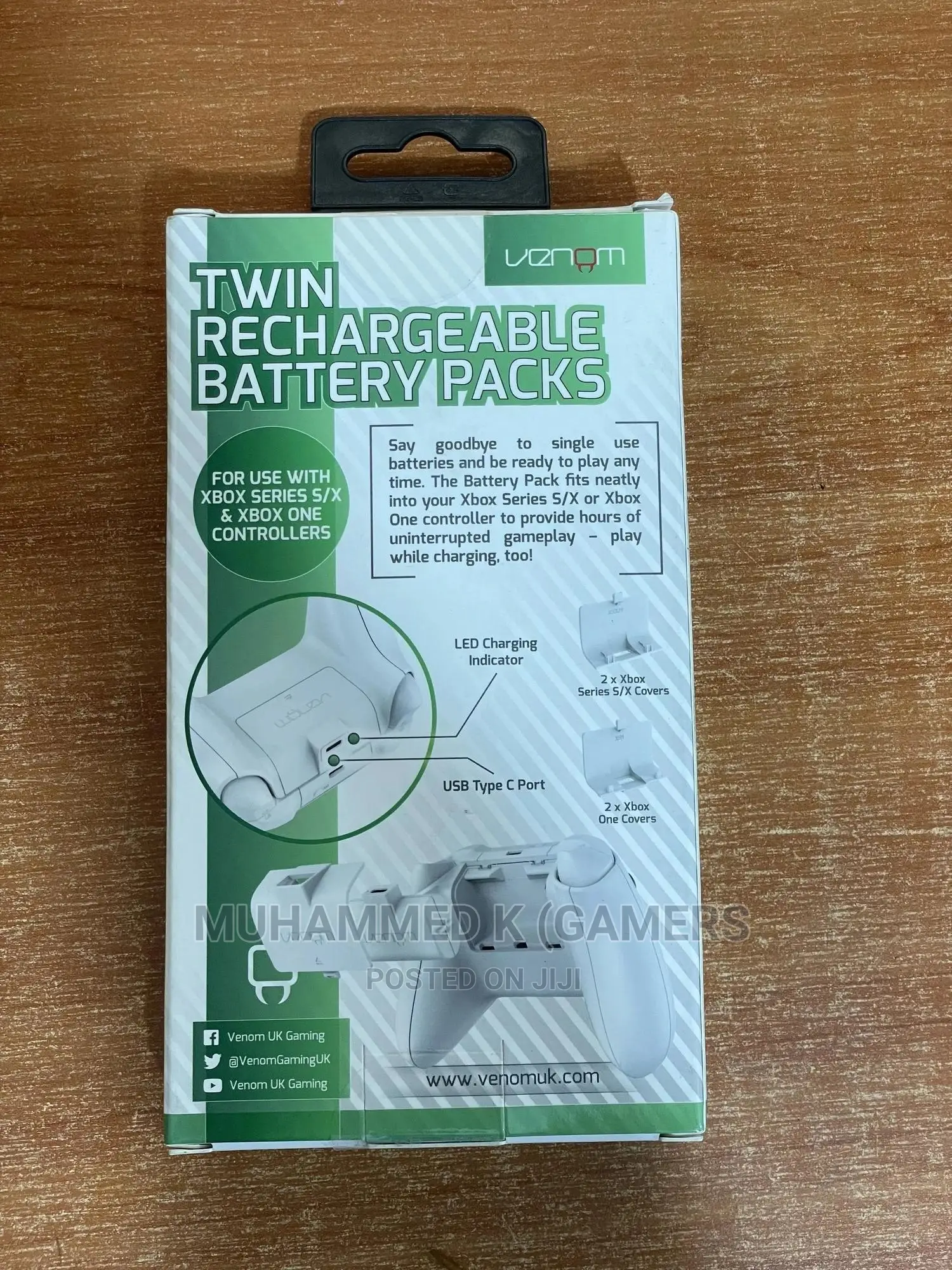 Venom Xbox Batteries (White )