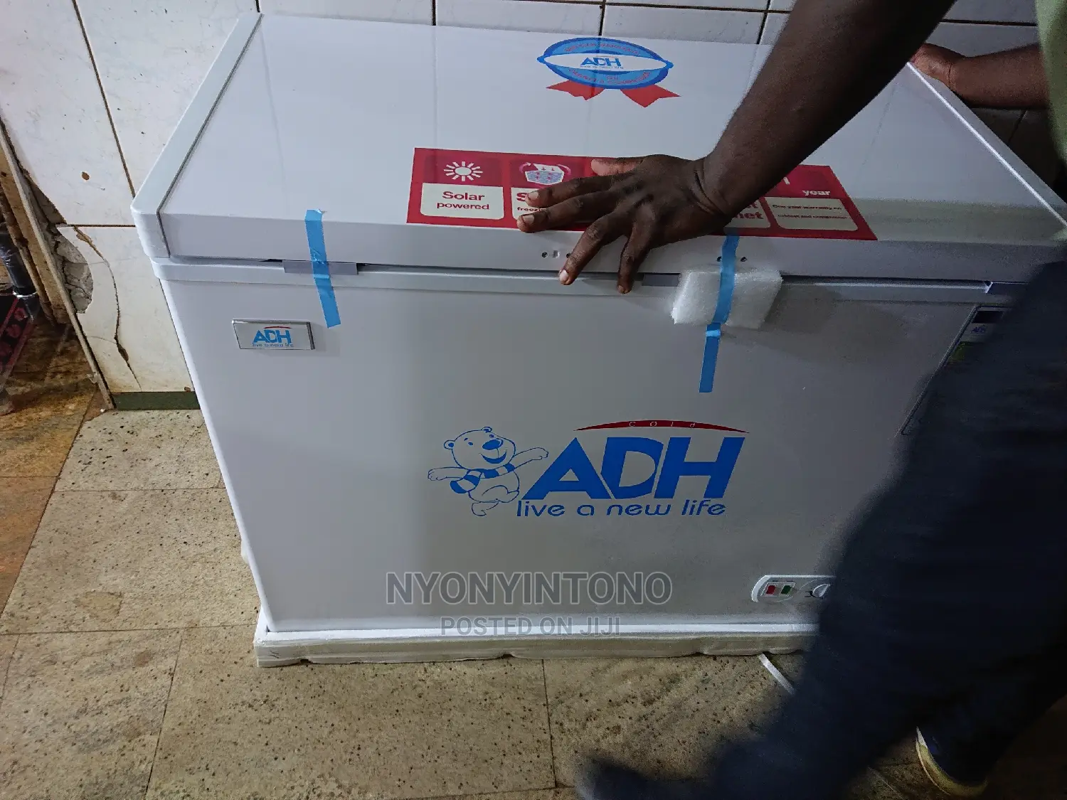Adh Solar Powered Chest Freezer 250liters