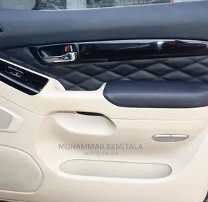 Land Cruiser Interior Design