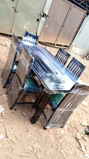 Dinning Table 6seater