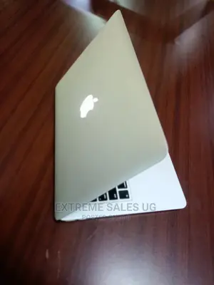Laptop Apple MacBook Air 2011 4GB Intel Core I5 SSD 256GB