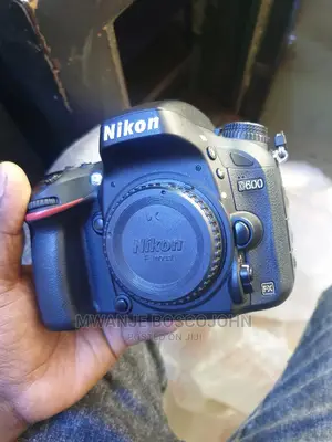 Nikon D600