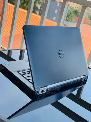 Laptop Dell Latitude 12 E5270 8GB Intel Core I5 SSD 128GB