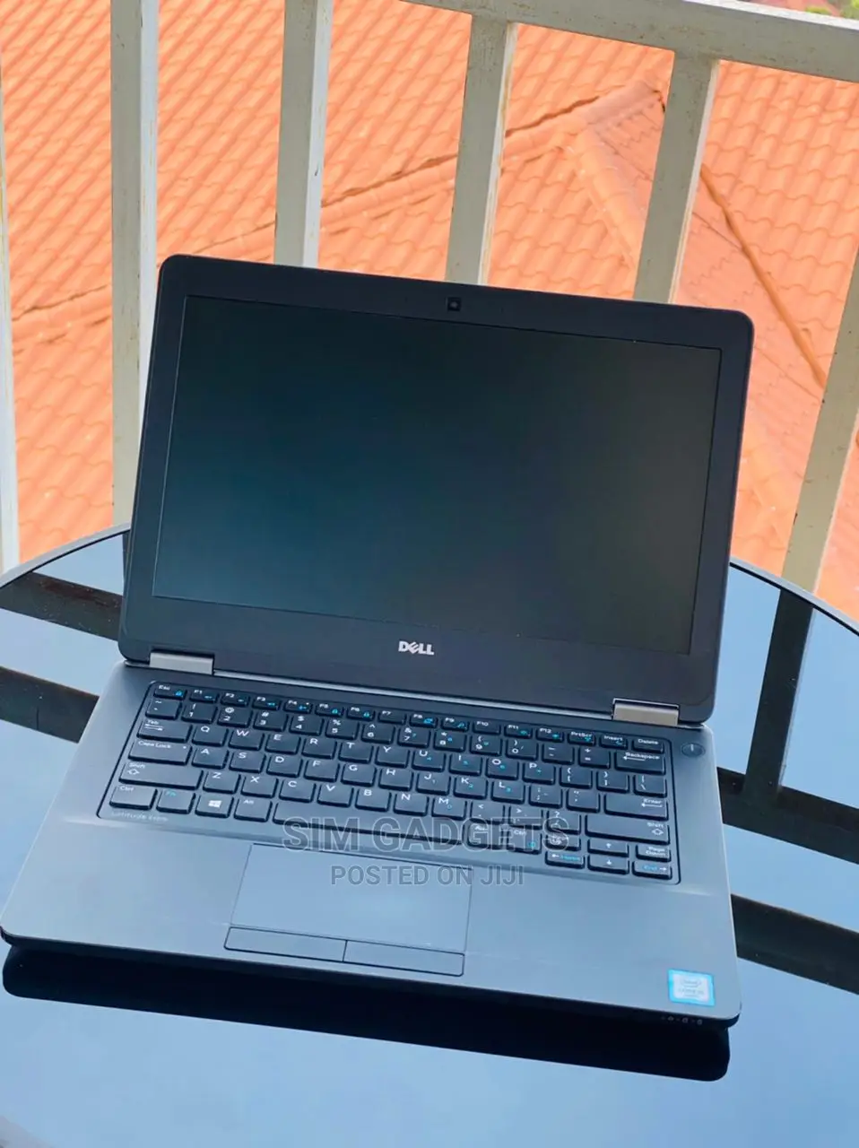 Laptop Dell Latitude 12 E5270 8GB Intel Core I5 SSD 128GB