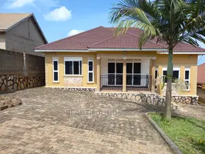 Furnished 3bdrm House in Kira for Sale