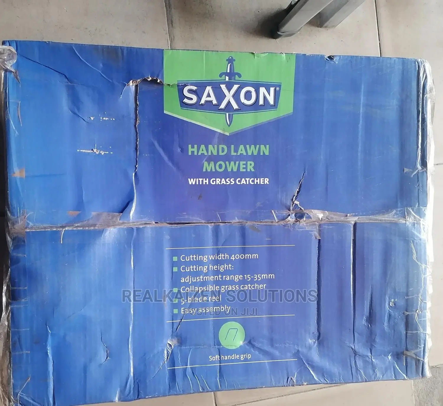 SAXON Manual Hand Push Lawn Mower With Grass Catcher