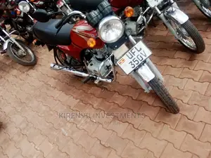 Bajaj Boxer 2015 Red