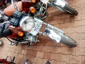 Bajaj Boxer 2018 Red