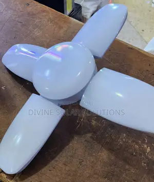 LED 4 Blade Bulb