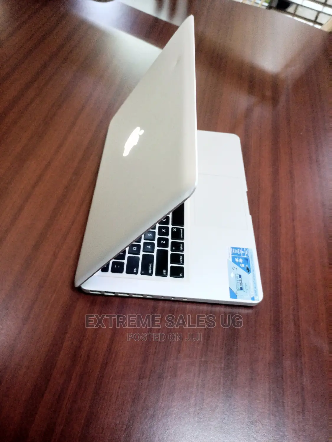Laptop Apple MacBook 2009 2GB Intel Core 2 Duo HDD 160GB