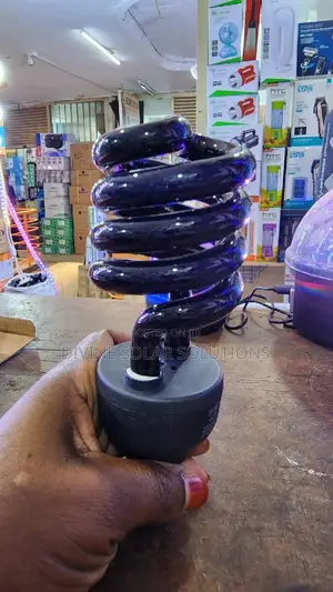 Money Detecting Bulb