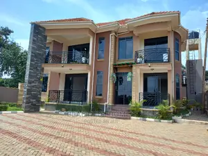 Furnished 5bdrm Duplex in Najjera, Central Division for Sale