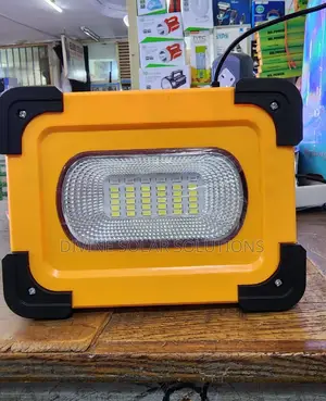 Multifunctional Spotlight and Power Bank