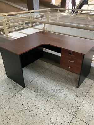 Curved Office Desk