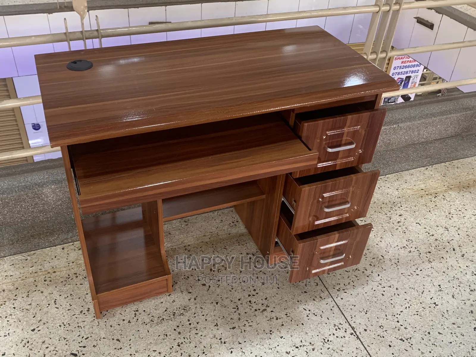 Office Desk ( 1 Meter)