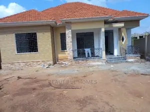 Furnished 4bdrm Bungalow in Kira All Tarmack for Sale