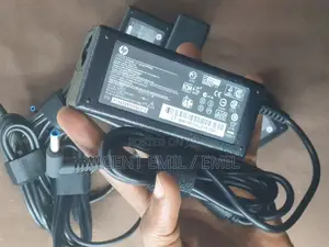 HP Charger Adapter Blue Pin