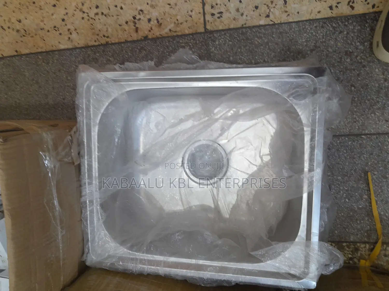 Kitchen Sink Single Bowl