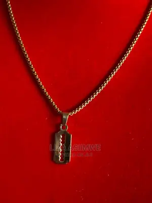 Men’S Simple Necklaces Available
