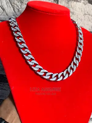 Iced Out Chains Available